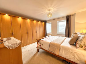 Photo 8- click for photo gallery